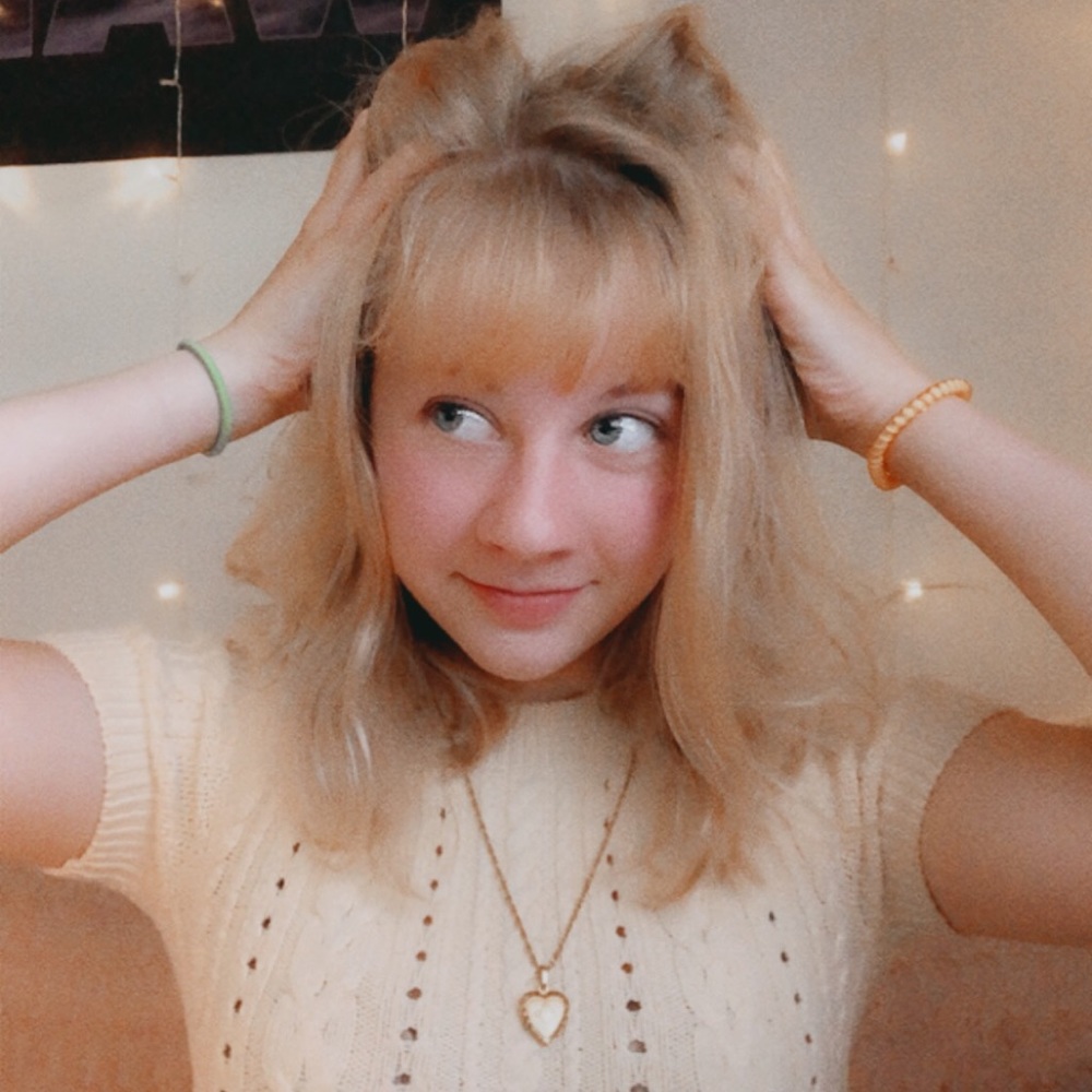 Meet your Posher, Madeline